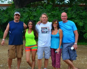 5 friends at Hacienda Guachipelin