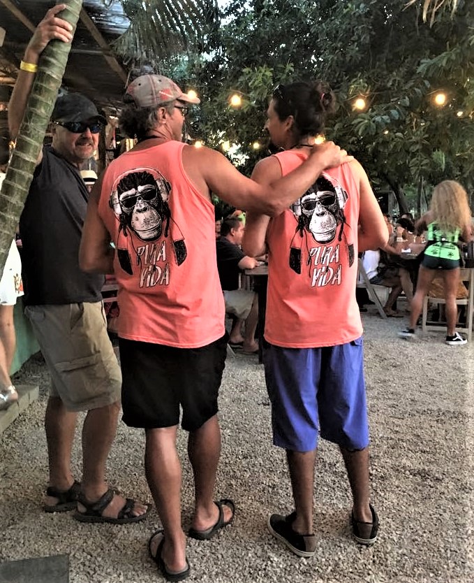 What is the Costa Rica dress code?