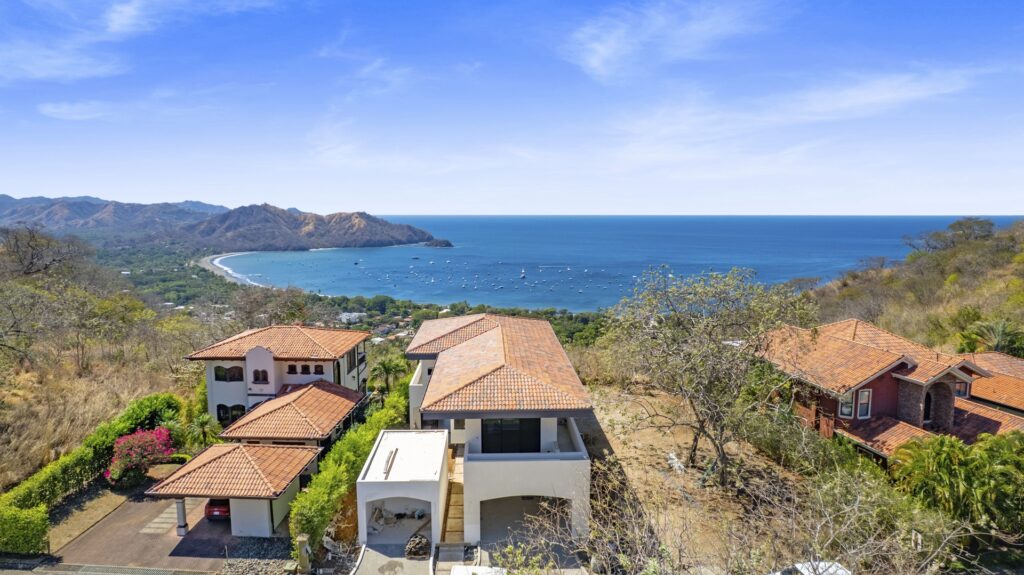 BIG VIEW HOUSE CACIQUE 115